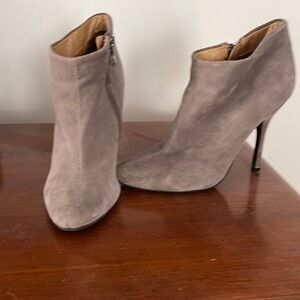 Aldo grey suede booties